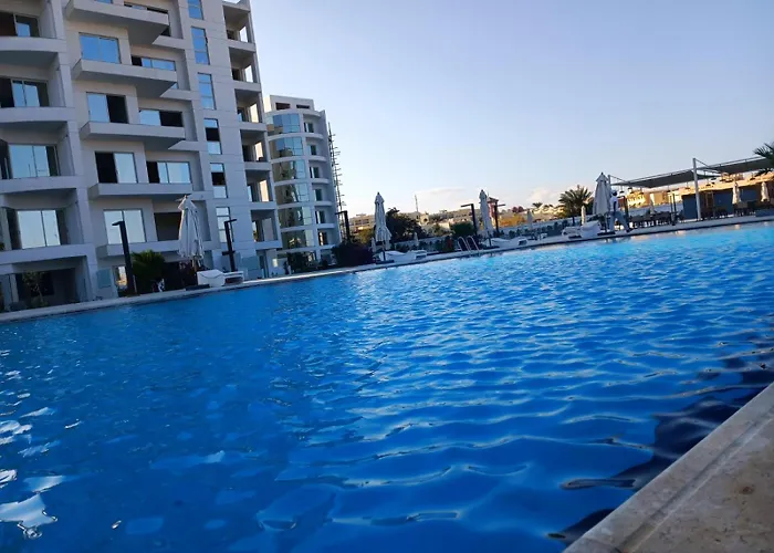 Seaview Steps From Downtown, Free Wifi *