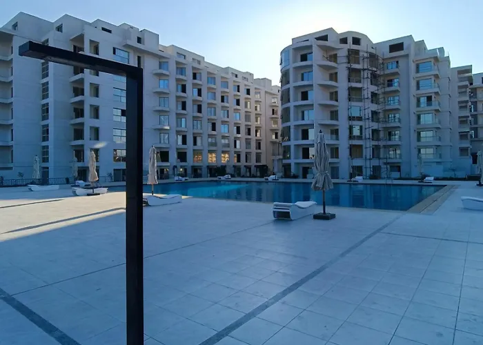 Seaview Steps From Downtown, Free Wifi Appartement Hurghada