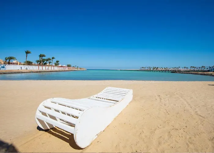 Seaview Steps From Downtown, Free Wifi * Hurghada